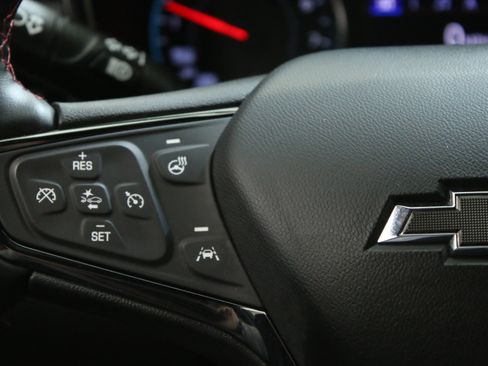 Used 2024 Chevrolet Equinox RS AWD/4WD image 12