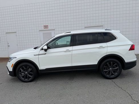 Used 2024 Volkswagen Tiguan Wolfsburg Edition FWD image 3