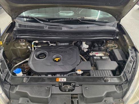 Used 2012 Kia Soul + w/ Audio Pkg FWD image 39