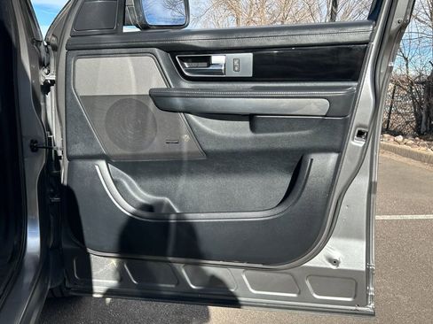 Used 2011 Land Rover Range Rover Sport Supercharged image 25