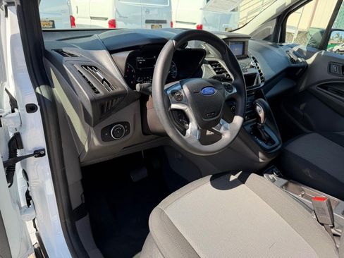 Used 2020 Ford Transit Connect XL FWD image 16