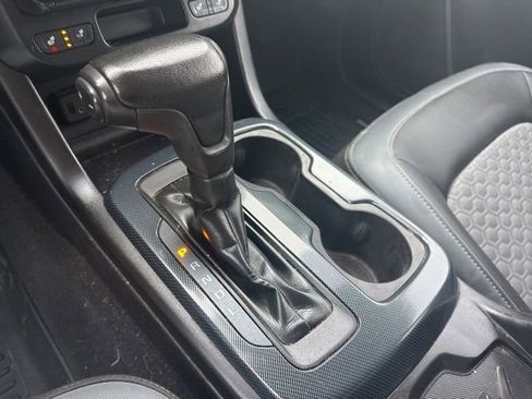 Used 2020 Chevrolet Colorado Z71 image 24