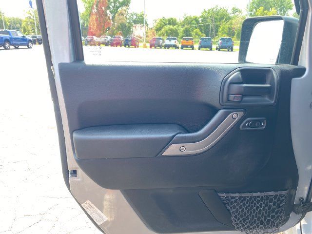 Used 2014 Jeep Wrangler Sport w/ Quick Order Package 24S AWD/4WD image 15