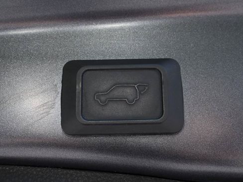 Used 2021 Toyota RAV4 XSE AWD/4WD image 30