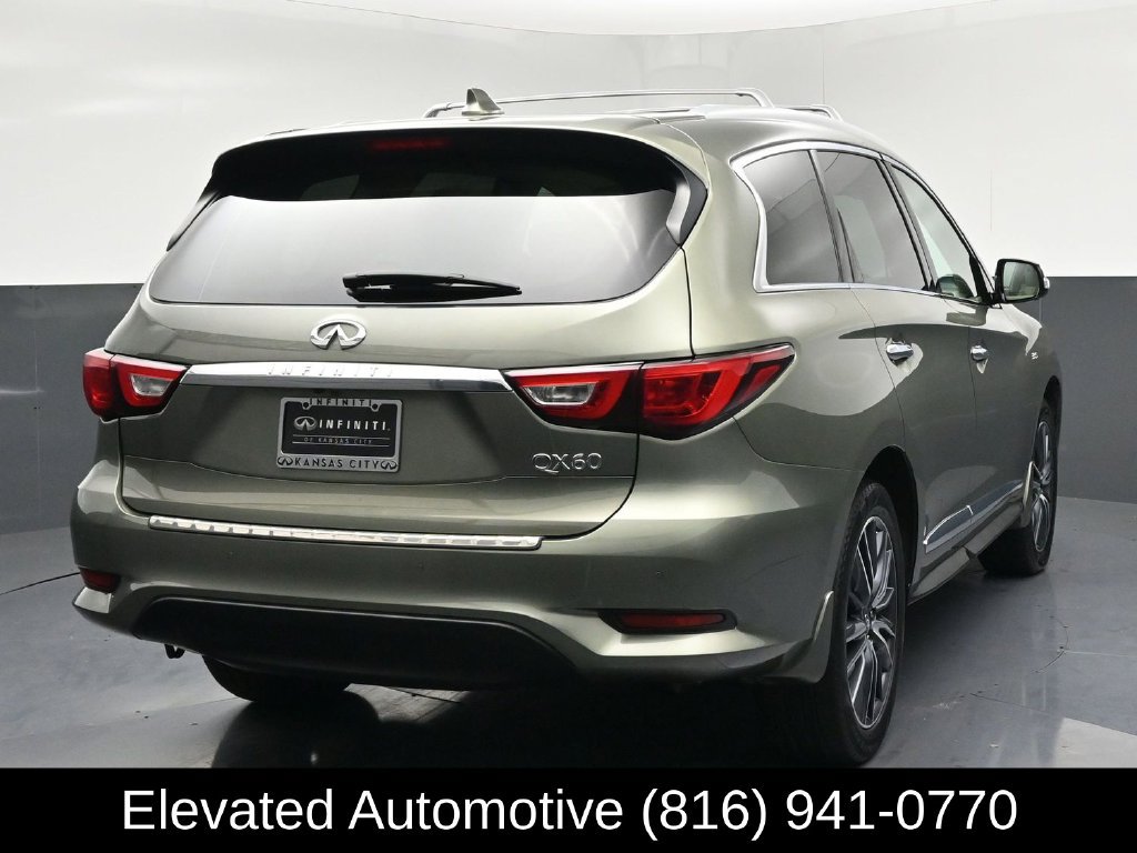 Used 2017 INFINITI QX60 Luxe w/ Deluxe Technology Package AWD/4WD image 4