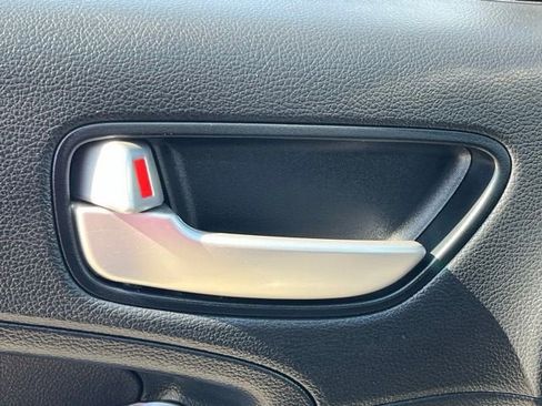 Used 2017 Kia Forte LX w/ LX Popular Plus Package FWD image 10