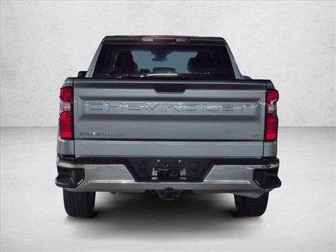 Used 2023 Chevrolet Silverado 1500 LT RWD image 6