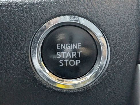 Used 2021 Toyota 4Runner Limited image 30