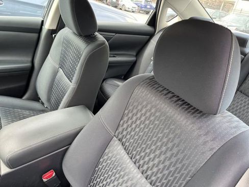 Used 2017 Nissan Altima 2.5 S w/ Power Driver Seat Package FWD image 4
