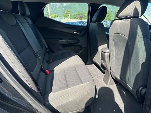 Used 2023 Chevrolet Bolt EUV LT w/ Driver Confidence Package image 14