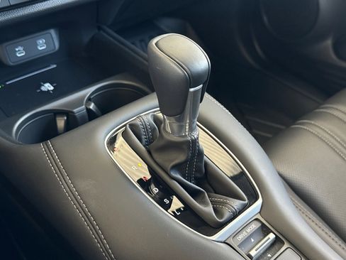 Used 2026 Honda HR-V EX-L image 18