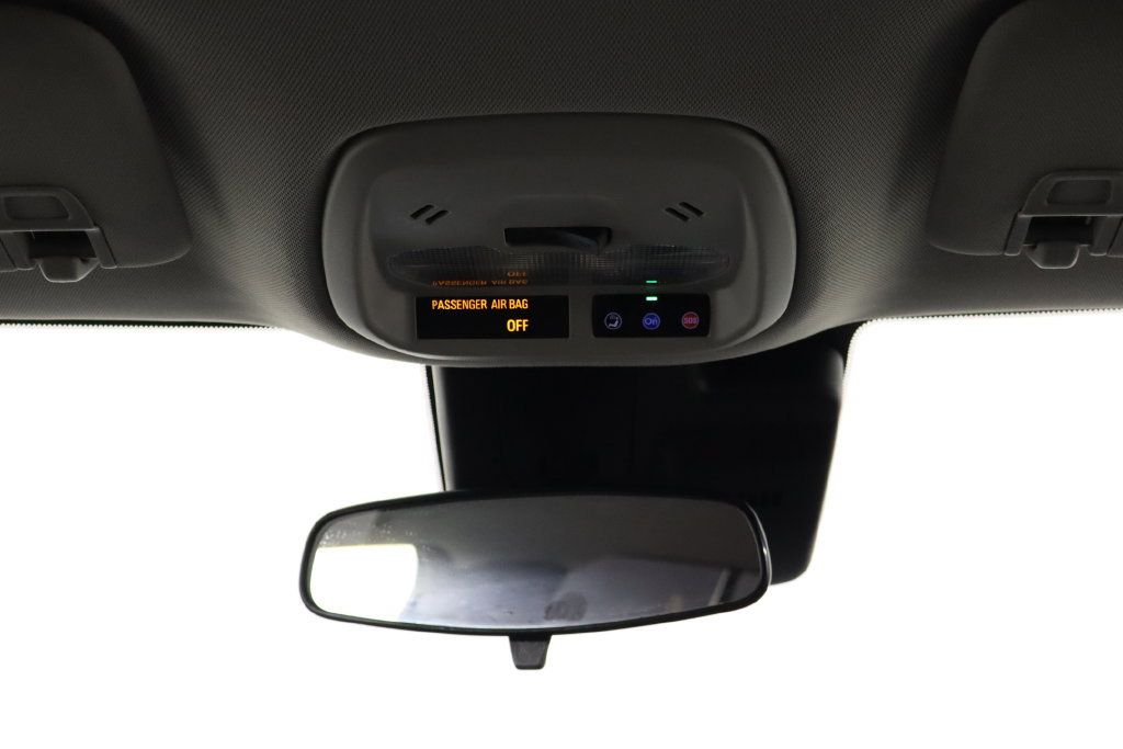 Used 2024 Chevrolet Trax LT FWD image 24