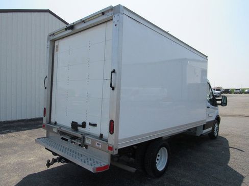 Used 2019 Ford Transit 350 156 DRW RWD image 3