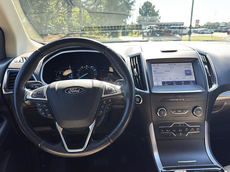 Used 2019 Ford Edge SEL w/ Equipment Group 201A AWD/4WD image 10