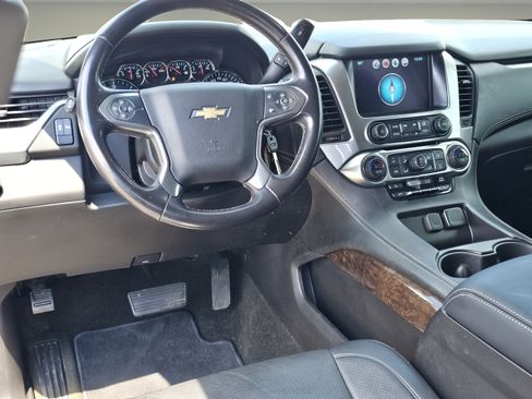 Used 2018 Chevrolet Tahoe LS RWD image 16