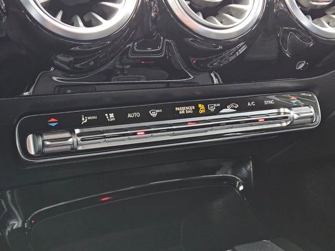 Certified 2023 Mercedes-Benz CLA 250 4MATIC image 20