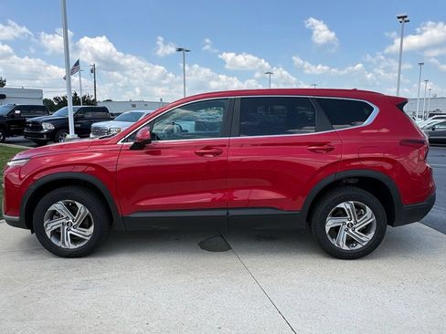 Used 2023 Hyundai Santa Fe SE w/ Cargo Package AWD/4WD image 4