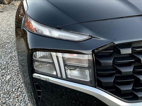 Used 2023 Hyundai Santa Fe SE w/ Cargo Package image 25