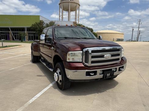 Used 2006 Ford F350 King Ranch AWD/4WD image 5