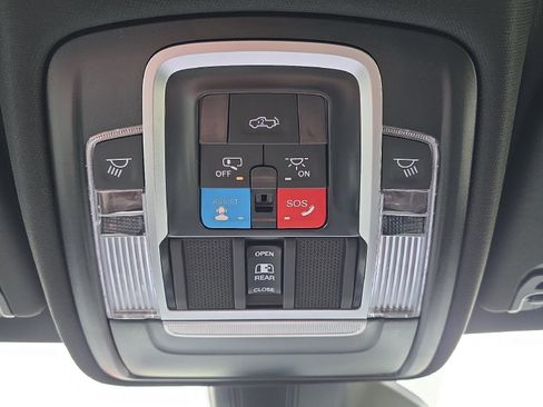 New 2026 RAM 1500 Laramie w/ Sport Appearance Package AWD/4WD image 29