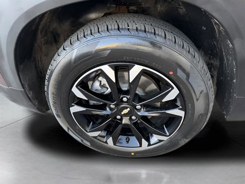 Used 2022 Chevrolet TrailBlazer LT AWD/4WD image 28