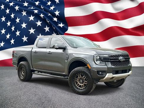 Used 2024 Ford Ranger Lariat w/ FX4 Off-Road Package AWD/4WD image 9