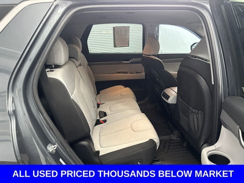 Used 2022 Hyundai Palisade SE FWD image 15