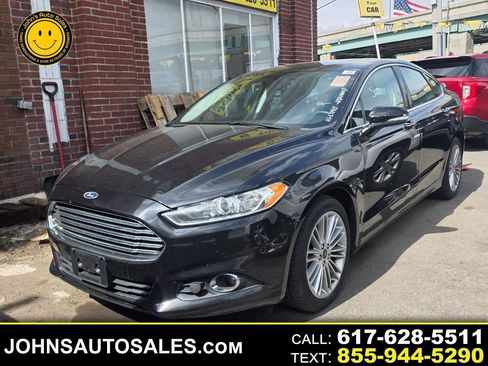 Used 2015 Ford Fusion SE w/ Equipment Group 202A AWD/4WD image 1