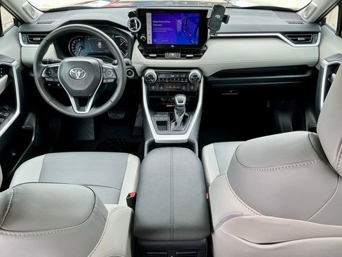 Used 2025 Toyota RAV4 XLE Premium w/ Weather Package FWD image 34