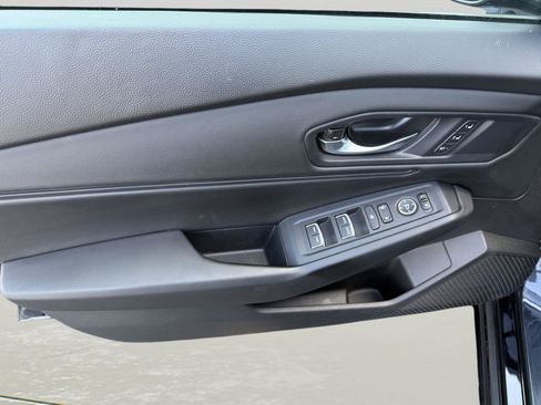 Used 2023 Honda Accord EX-L image 7