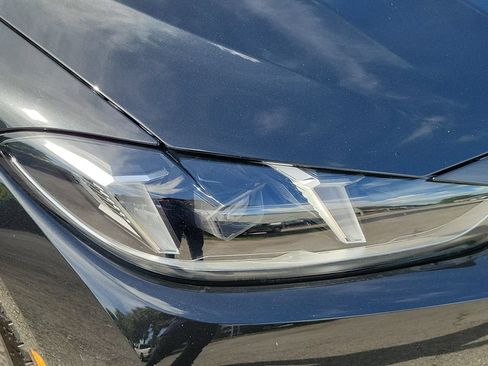 Used 2025 BMW i4 eDrive40 RWD image 10