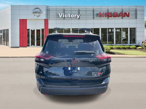 New 2026 Nissan Rogue SV AWD/4WD image 4