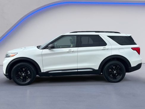 Used 2020 Ford Explorer XLT RWD image 7