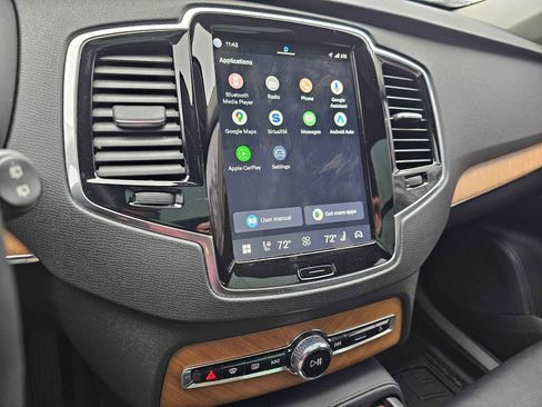 Used 2023 Volvo XC90 T8 Plus image 33