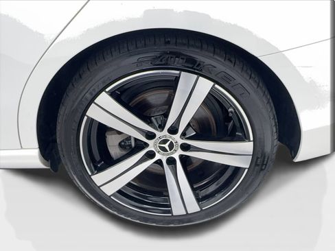 Used 2022 Mercedes-Benz C 300 Sedan image 12