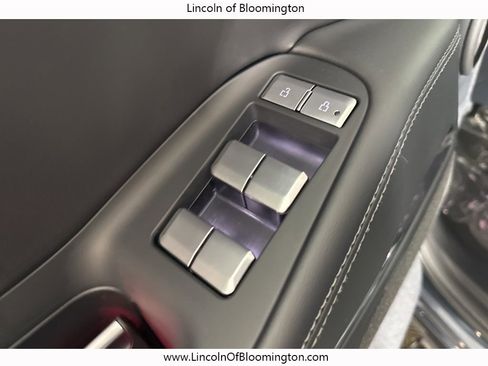 New 2025 Lincoln Navigator L Reserve w/ Jet Appearance Package image 51