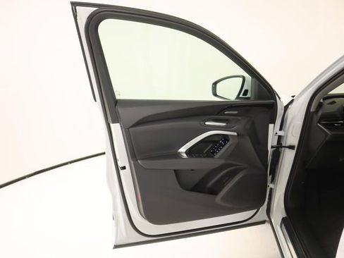 New 2025 Audi Q5 Premium Plus image 10