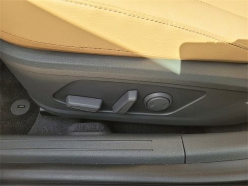 New 2025 Hyundai Sonata Limited image 13