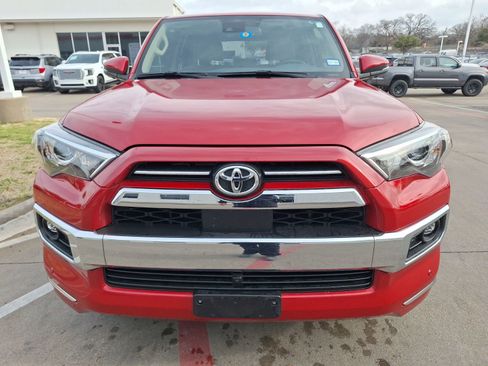 Used 2024 Toyota 4Runner Limited image 9