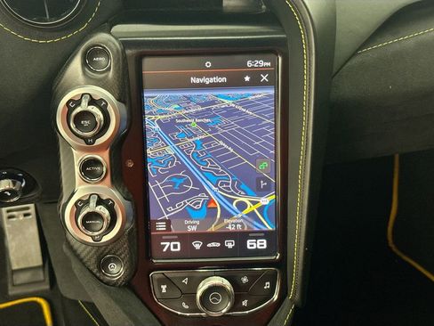 Used 2020 McLaren 720S Performance image 13