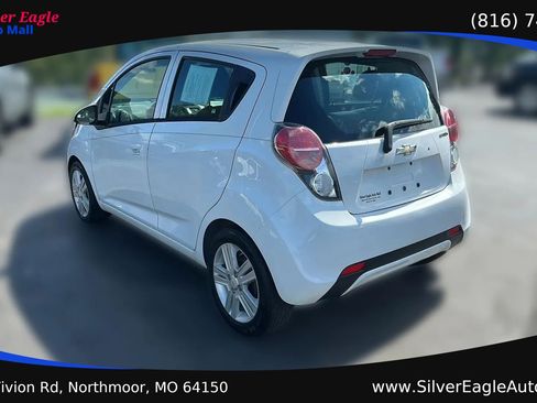 Used 2015 Chevrolet Spark LT FWD image 5