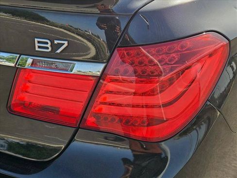 Used 2012 BMW ALPINA B7 RWD image 6