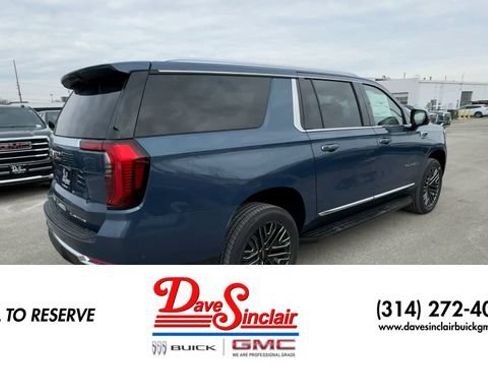 New 2026 GMC Yukon XL Elevation AWD/4WD image 8