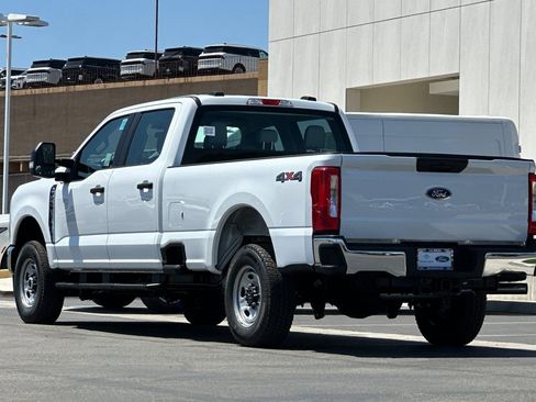 New 2026 Ford F250 XL w/ XL Chrome Package AWD/4WD image 5