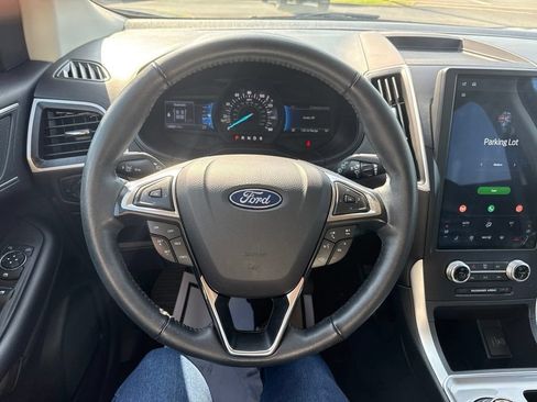 Used 2024 Ford Edge SEL AWD/4WD image 18