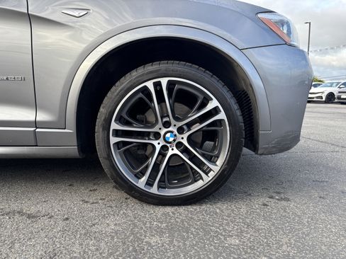 Used 2017 BMW X3 xDrive28i AWD/4WD image 9