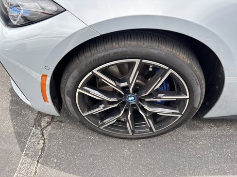 Certified 2024 BMW i4 eDrive40 w/ M Sport Package RWD image 31