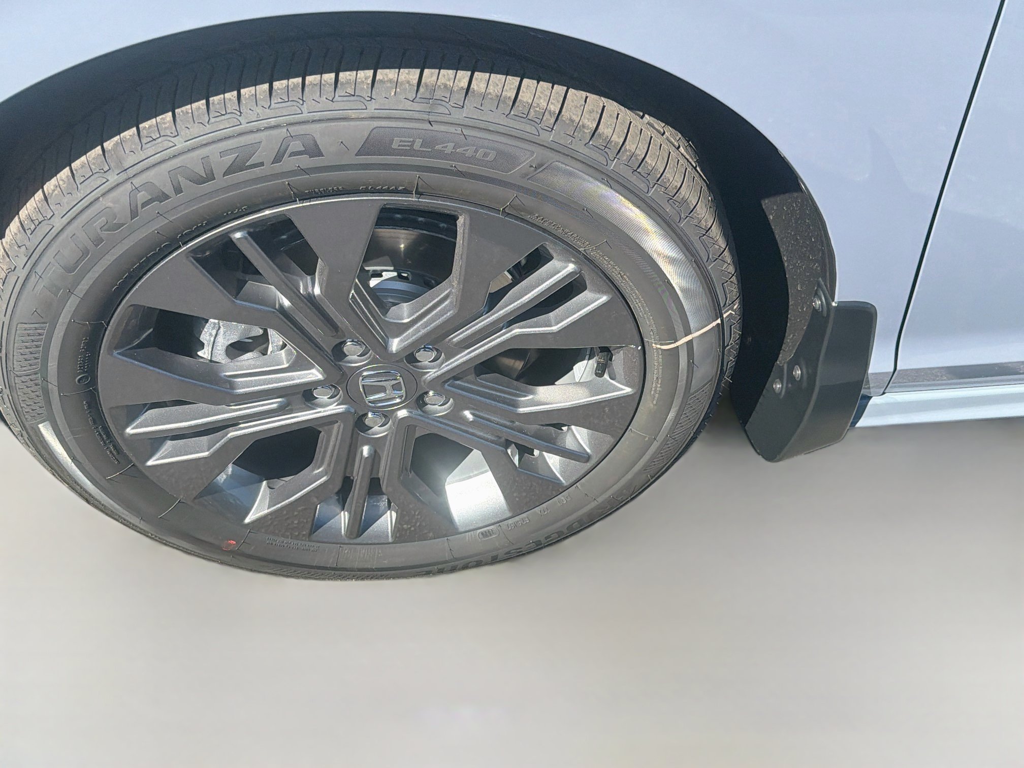 New 2027 Honda Odyssey Touring image 27