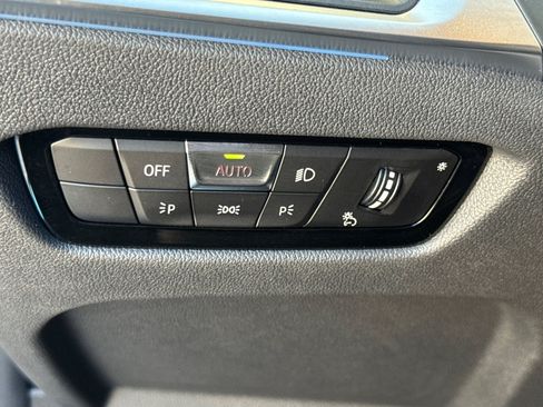 Used 2023 BMW i4 eDrive35 w/ Premium Package RWD image 36