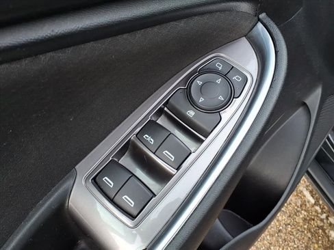 Used 2021 Chevrolet Malibu LT image 13